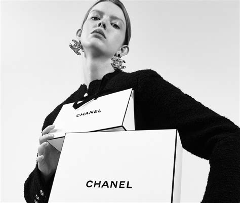 chanel customer services|Chanel customer service phone number.